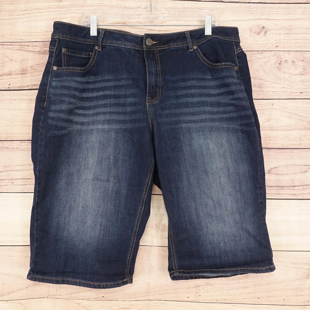 Cato Bermuda Shorts Womens Size 18W Blue Denim 39 Waist 14 Inseam Shaping